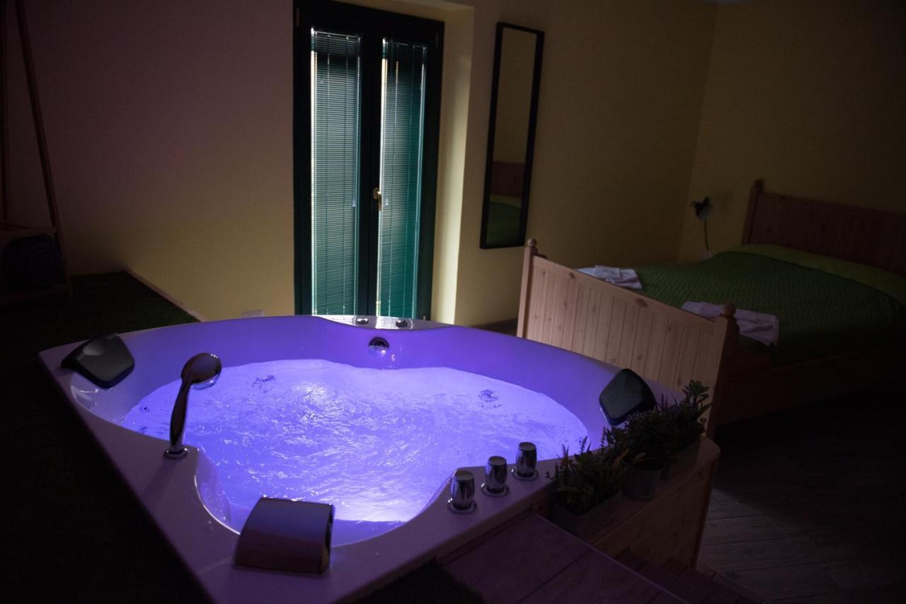 Helvetia Bed & Breakfast Castelmezzano Ngoại thất bức ảnh